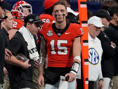 Carson Beck announces next school with 2-word message after transferring from Georgia