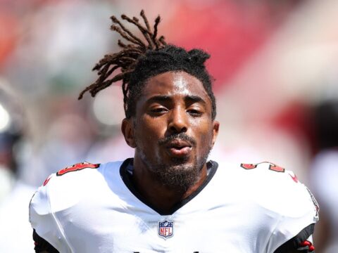 Bucs' Jordan Whitehead involved in auto accident while driving to practice facility