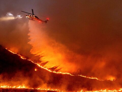 Water drops for California wildfires are essential for containing and extinguishing the fires